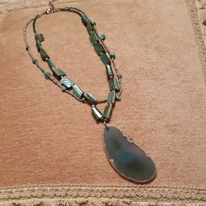 Very pretty turquiose and silver necklace
